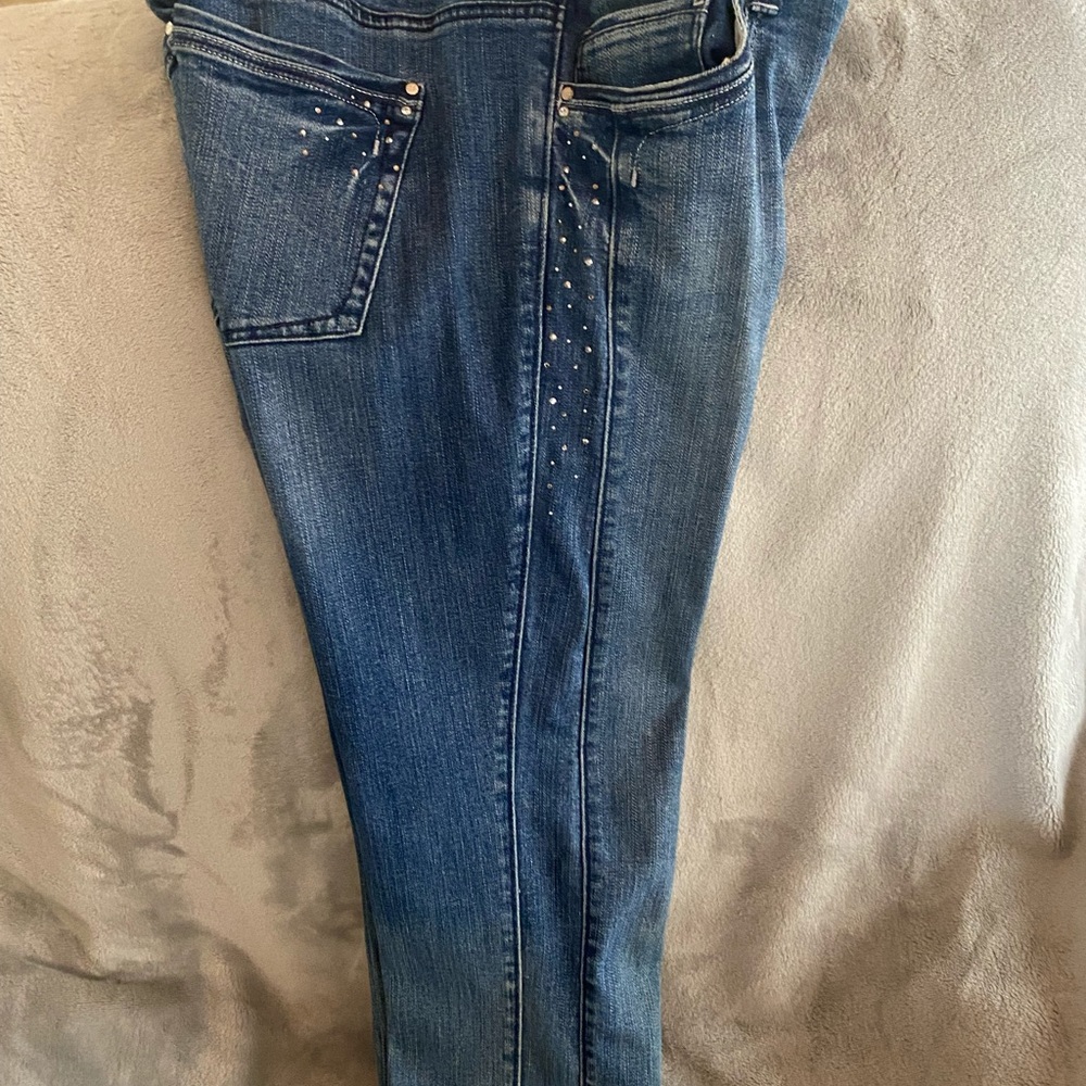 White House Black Market Blanc classic slim cut jeans